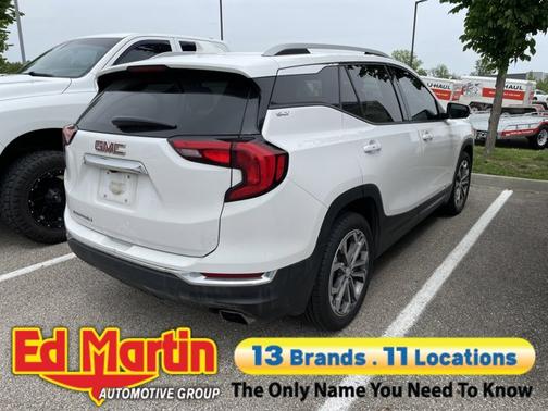 Summit White 2019 GMC Terrain SLT