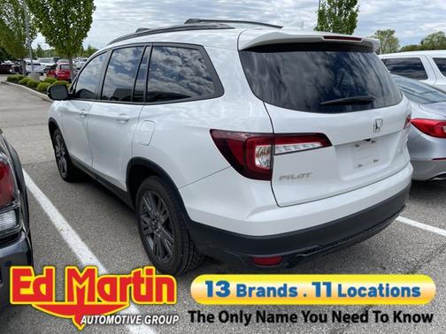 Lunar Silver Metallic 2022 Honda Pilot 2WD Sport
