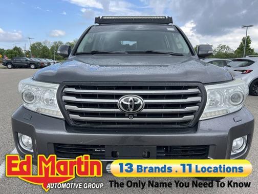 2014 Toyota Land Cruiser Base