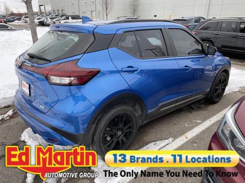 2023 Nissan Kicks SR