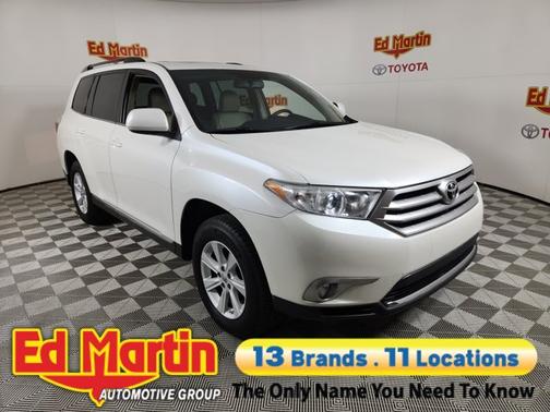 2012 Toyota Highlander SE