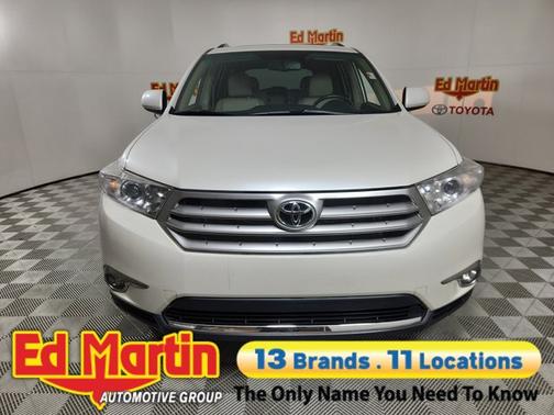 2012 Toyota Highlander SE