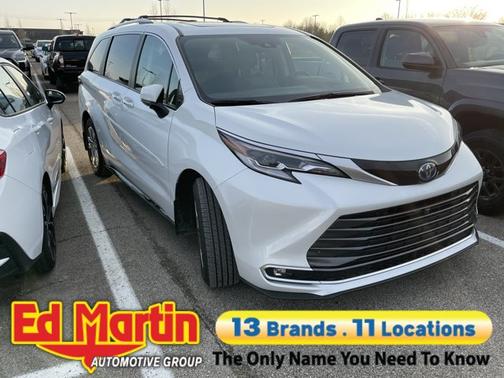 2022 Toyota Sienna Platinum