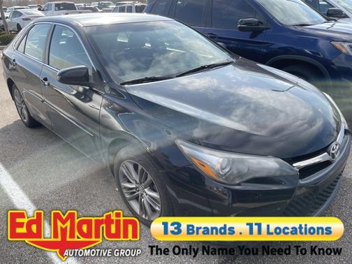 2015 Toyota Camry SE