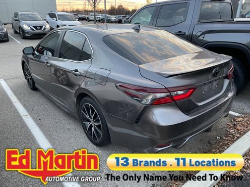 2021 Toyota Camry SE