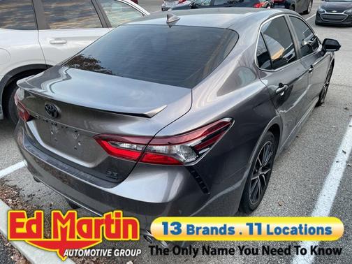 2021 Toyota Camry SE