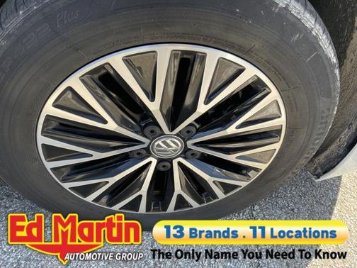 White 2019 Volkswagen Jetta 1.4T SE