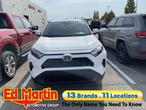 2022 Toyota RAV4 XLE