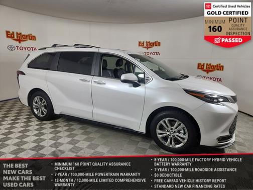 2024 Toyota Sienna Platinum