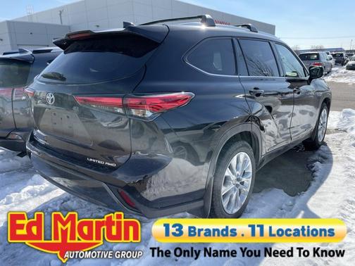 2022 Toyota Highlander Limited