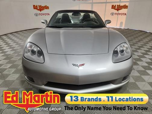 2005 Chevrolet Corvette Base