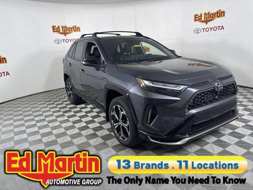 2025 Toyota RAV4 Hybrid SE