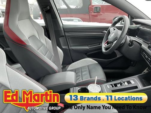 2022 Volkswagen Golf GTI 2.0T SE DSG