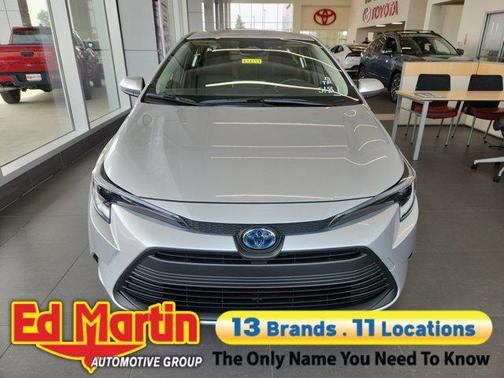 2025 Toyota Corolla Hybrid LE