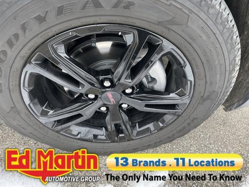 2024 GMC Terrain AWD AT4