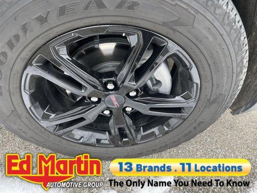 2024 GMC Terrain AWD AT4