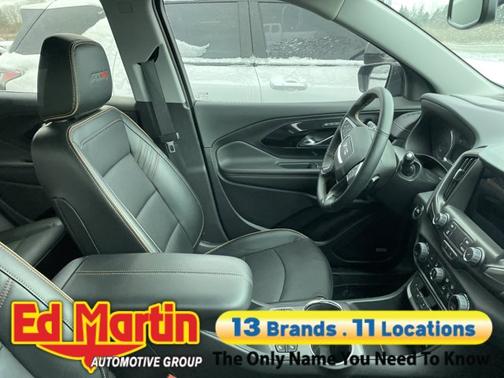 2024 GMC Terrain AWD AT4