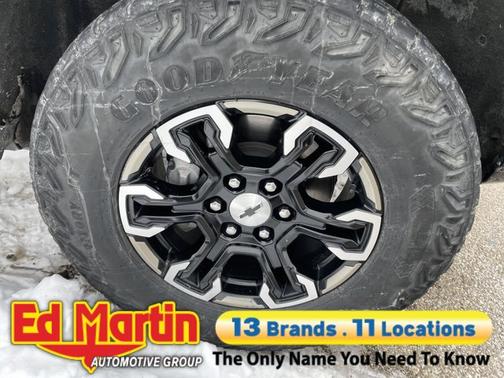 2023 Chevrolet Silverado 1500 ZR2