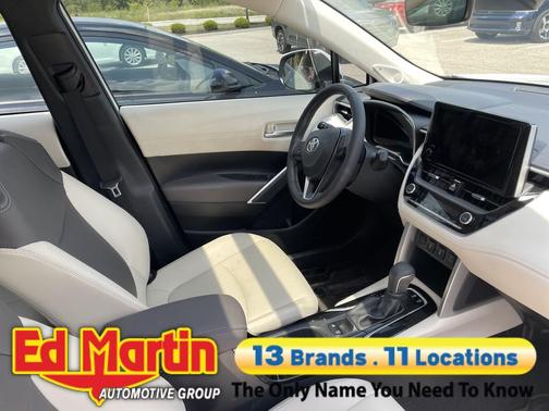 Wind Chill Pearl 2023 Toyota Corolla Cross XLE