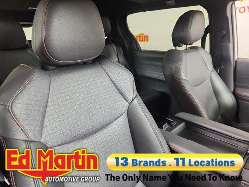 2023 Toyota Sienna XSE 7 Passenger