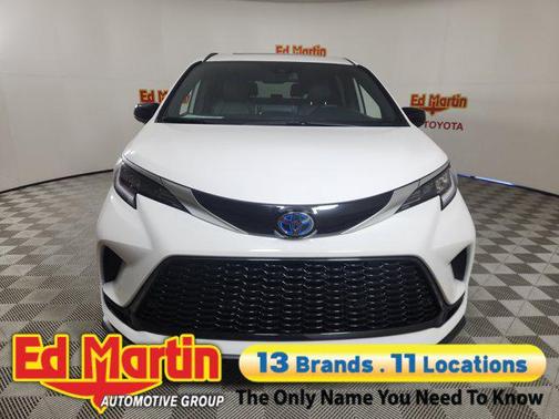 2023 Toyota Sienna XSE 7 Passenger