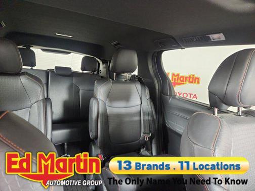 2023 Toyota Sienna XSE 7 Passenger