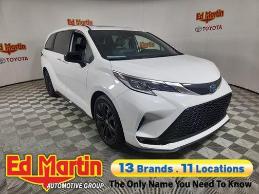 2023 Toyota Sienna XSE 7 Passenger