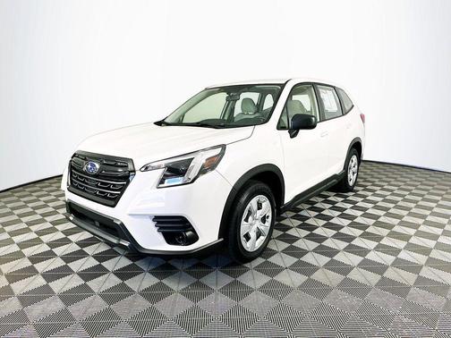 2024 Subaru Forester Base (CVT)