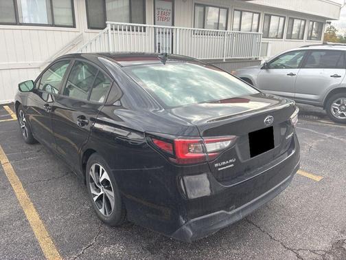 2023 Subaru Legacy Premium