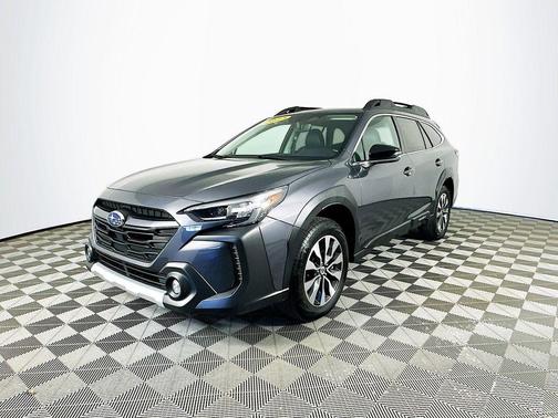 Magnetite Gray Metallic 2023 Subaru Outback Limited