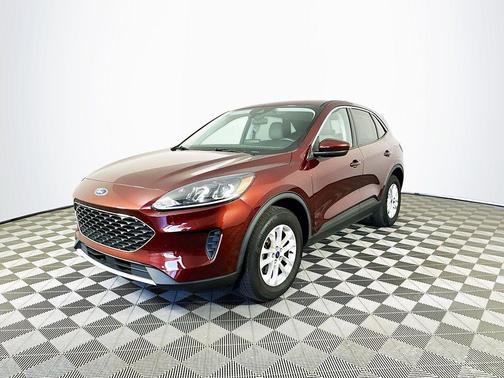 2021 Ford Escape SE