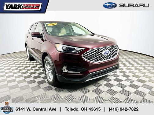 Red 2023 Ford Edge SEL