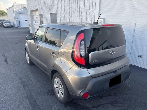 2015 Kia Soul Base