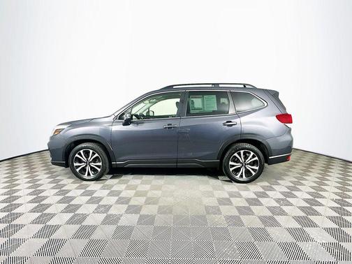Magnetite Gray Metallic 2021 Subaru Forester Limited