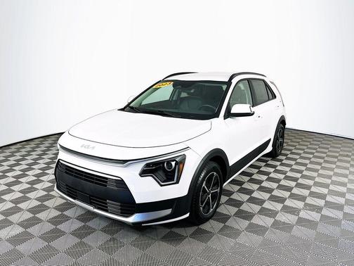 2023 Kia Niro EX