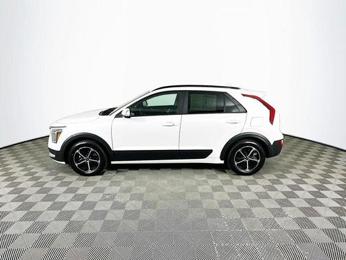 2023 Kia Niro EX