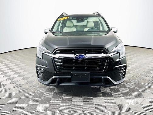 2023 Subaru Ascent Limited 8-Passenger