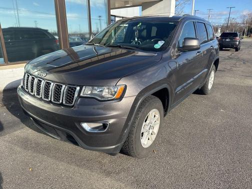 2019 Jeep Grand Cherokee Laredo E