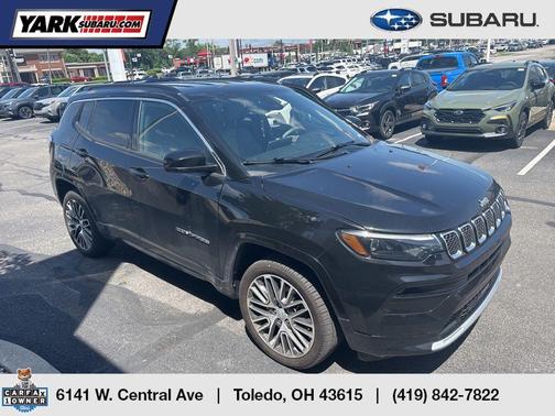 Black 2024 Jeep Compass Limited