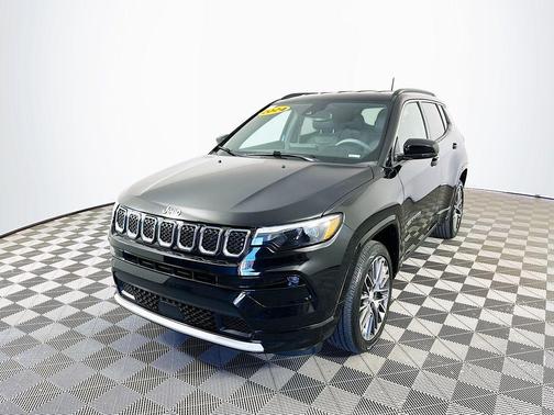 Black 2024 Jeep Compass Limited