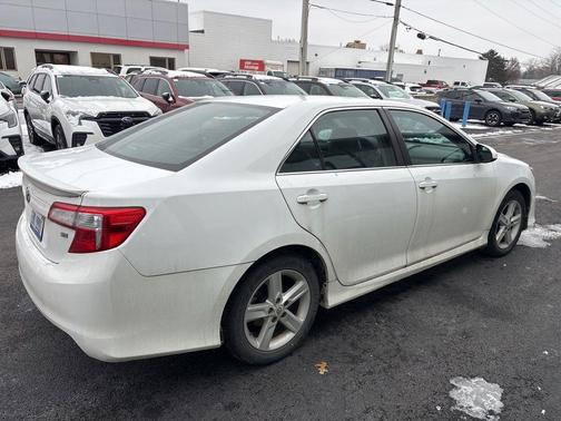 2013 Toyota Camry SE