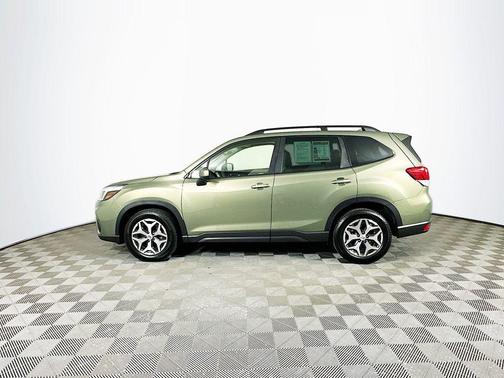 Jasper Green Metallic 2021 Subaru Forester Premium