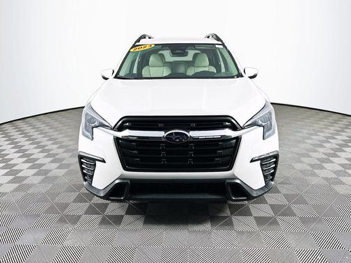 2023 Subaru Ascent Limited 8-Passenger