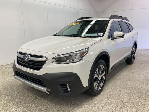 Photo 4 of 40 of 2020 Subaru Outback Limited