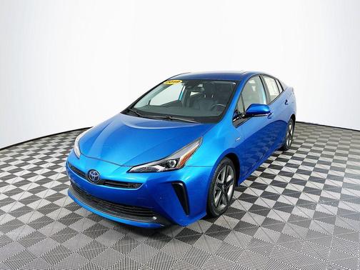 2019 Toyota Prius XLE