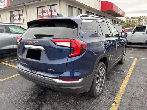 2022 GMC Terrain SLT