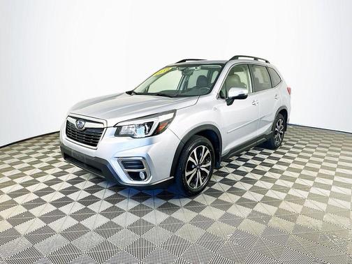 Ice Silver Metallic 2019 Subaru Forester Limited