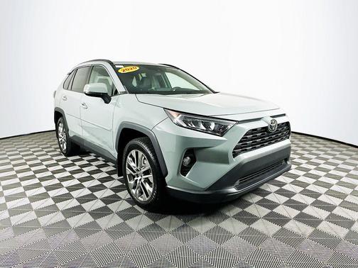 2020 Toyota RAV4 XLE Premium