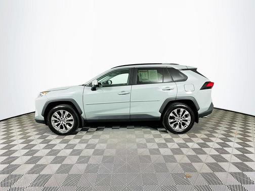 2020 Toyota RAV4 XLE Premium