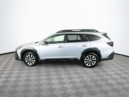 Ice Silver Metallic 2023 Subaru Outback Limited